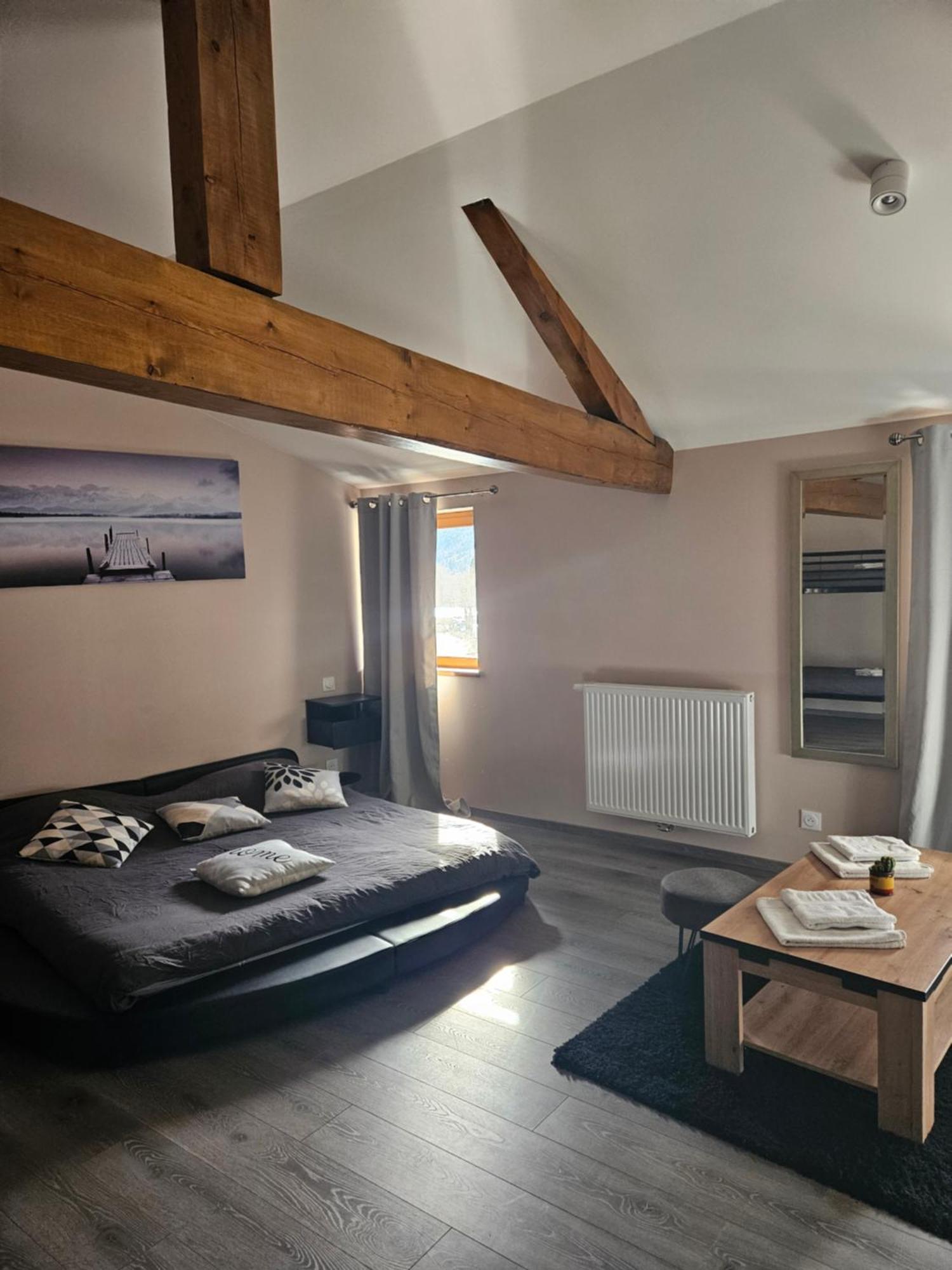 Le Campcardos Otel Porta Dış mekan fotoğraf